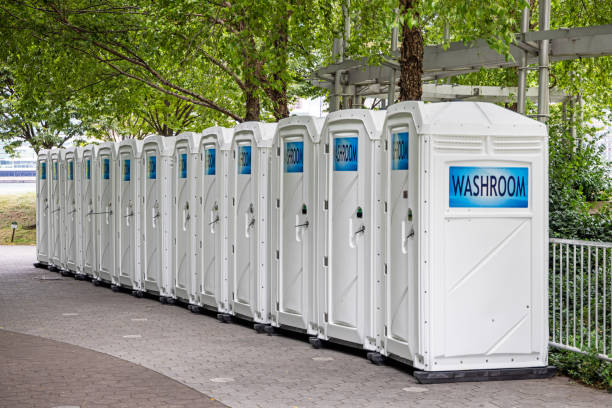 Affordable portable toilet rental in Dovesville, SC